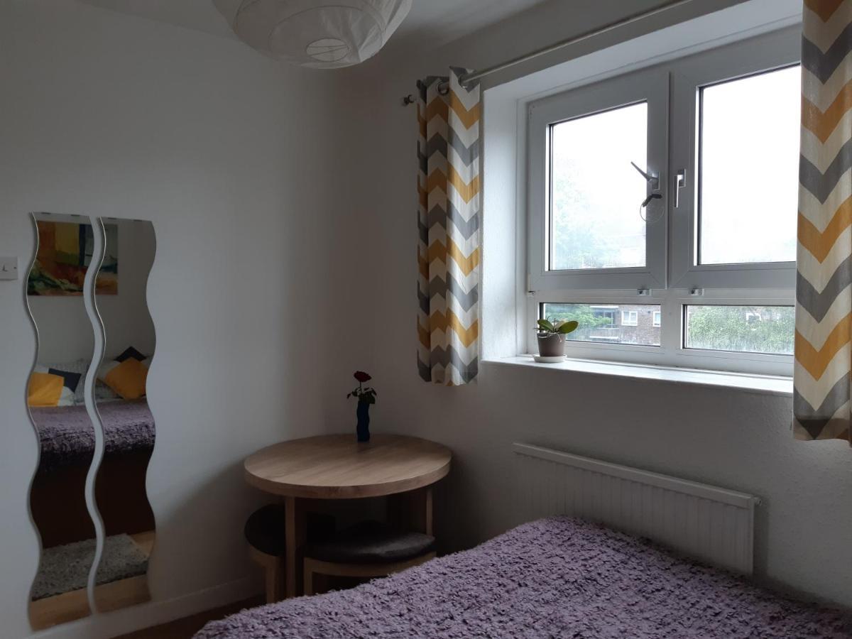 Cosy Room In Camden Town Zone 2 London Exterior photo